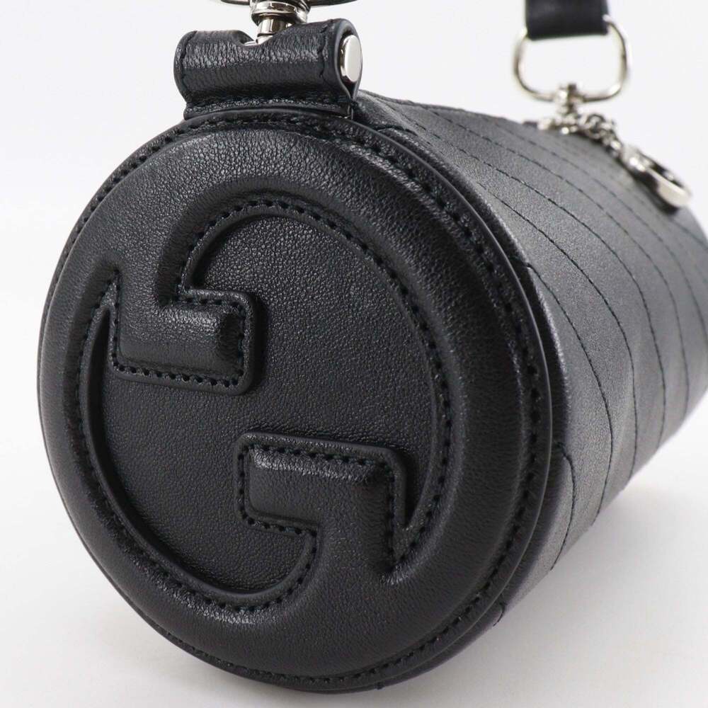 GUCCI Authentic Black Leather Shoulder Bag - Picture 7 of 16